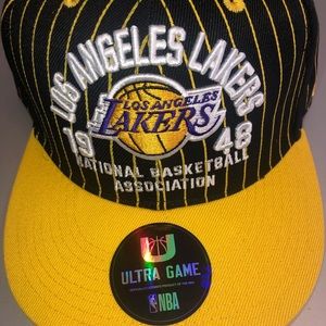 $39.99 NBA Los Angeles Lakers Hat ULTRA GAME  Snapback Black/Gold NWT